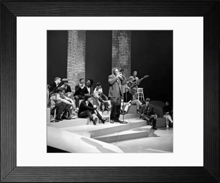 Framed Print : Rolling Stones Watch Howlin Wolf On Shindig