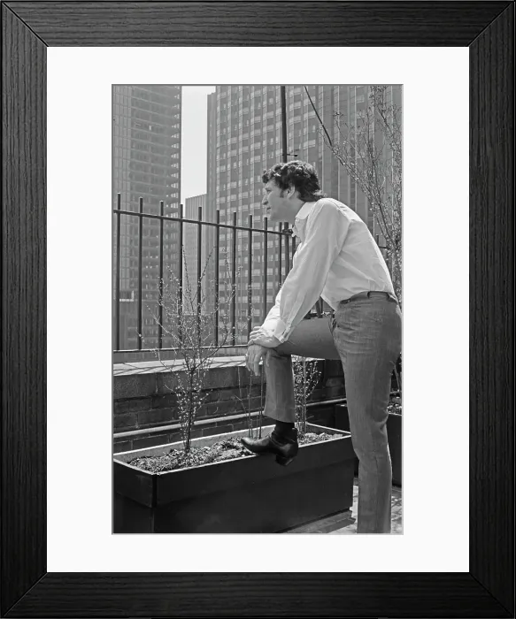 Framed Print : Tom Jones In New York City Framed Print : Tom Jones In New York City