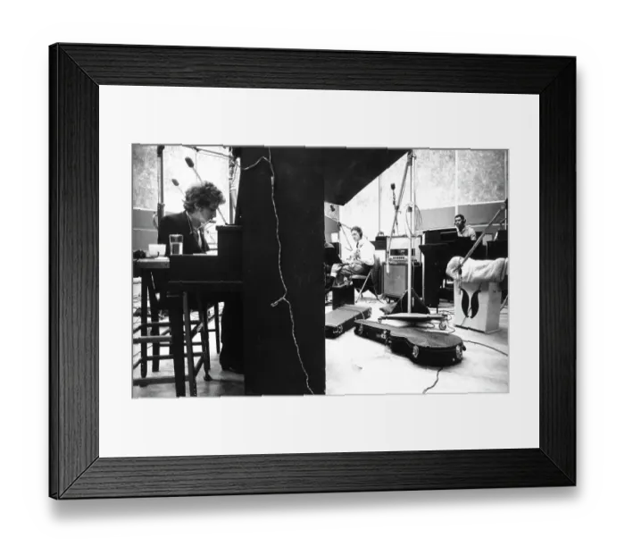 Framed Print : Bob Dylan Records Highway 61 Revisited Framed Print : Bob Dylan Records Highway 61 Revisited
