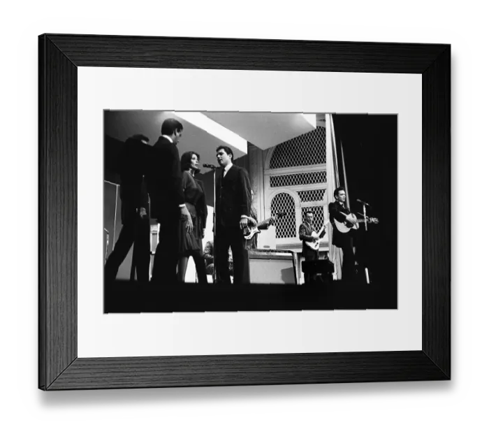 Framed Print : Johnny Cash At The New York Folk Festival Framed Print : Johnny Cash At The New York Folk Festival