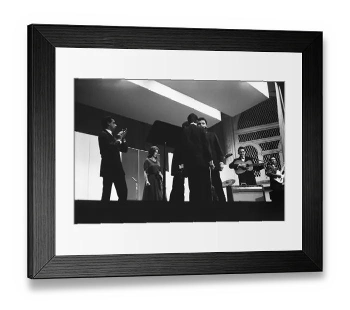 Framed Print : Johnny Cash At The New York Folk Festival Framed Print : Johnny Cash At The New York Folk Festival