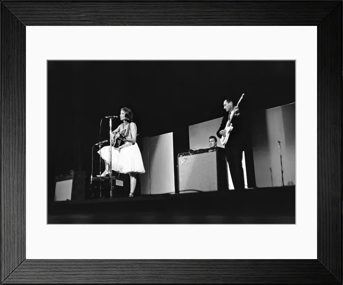 Framed Print : June Carter At The New York Folk Festival