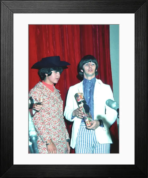 Framed Print : Ringo And A Woman At Help! Press Conference Framed Print : Ringo And A Woman At Help! Press Conference