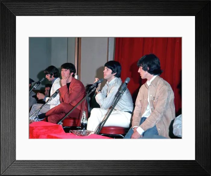 Framed Print : Beatles Help! Press Conference In Los Angeles Framed Print : Beatles Help! Press Conference In Los Angeles