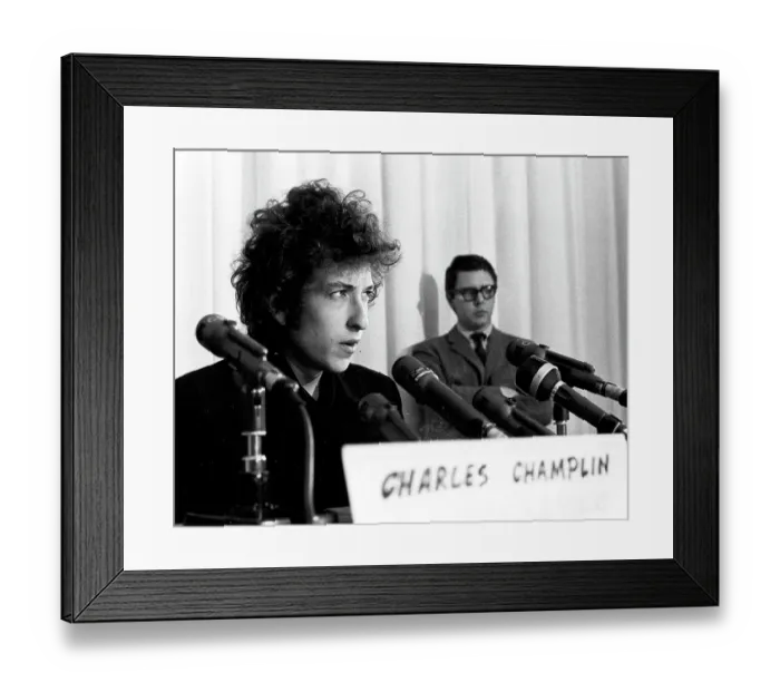 Framed Print : Dylan At A Press Conference In Los Angeles Framed Print : Dylan At A Press Conference In Los Angeles