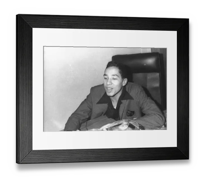 Framed Print : Smokey Robinson At Motown Records Framed Print : Smokey Robinson At Motown Records