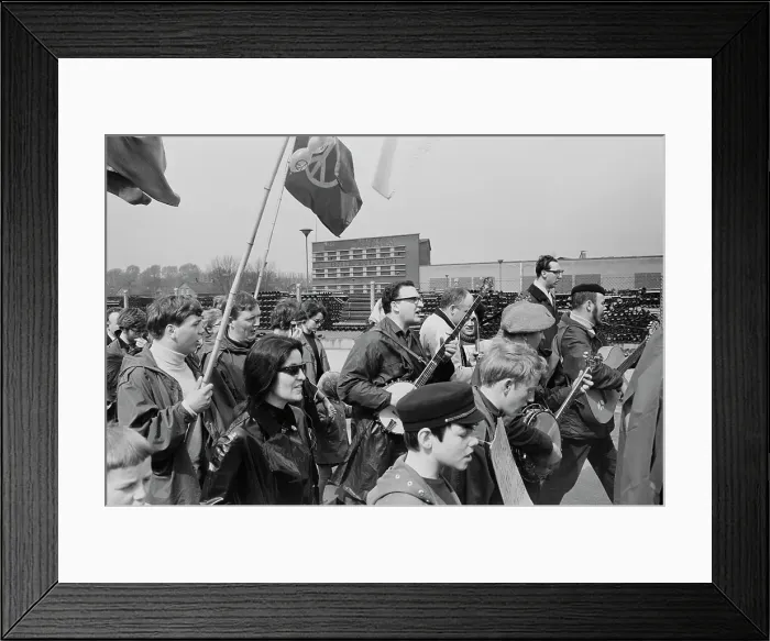Framed Print : Ostermarsch 1966 Framed Print : Ostermarsch 1966