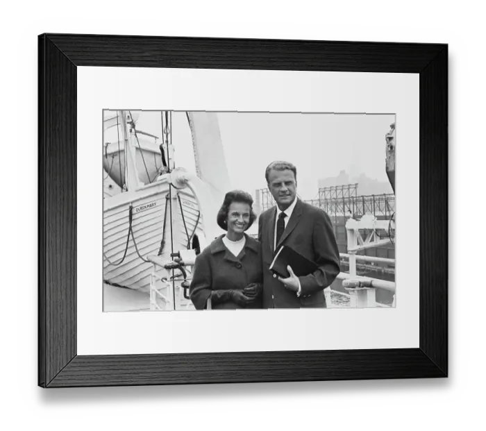 Framed Print : Billy & Ruth Set Sail For Their London Crusade Framed Print : Billy & Ruth Set Sail For Their London Crusade