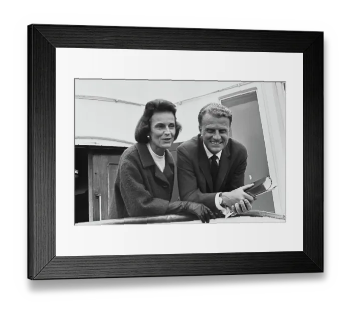 Framed Print : Billy & Ruth Set Sail For Their London Crusade Framed Print : Billy & Ruth Set Sail For Their London Crusade