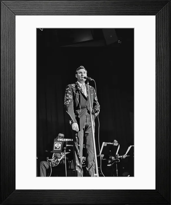 Framed Print : An Historic Reunion In Nashville Framed Print : An Historic Reunion In Nashville