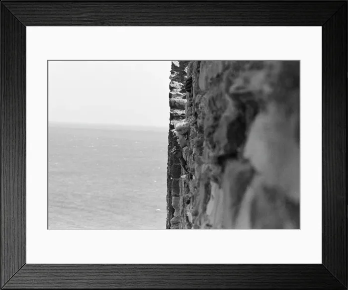 Framed Print : Filming Two Weeks In September Framed Print : Filming Two Weeks In September
