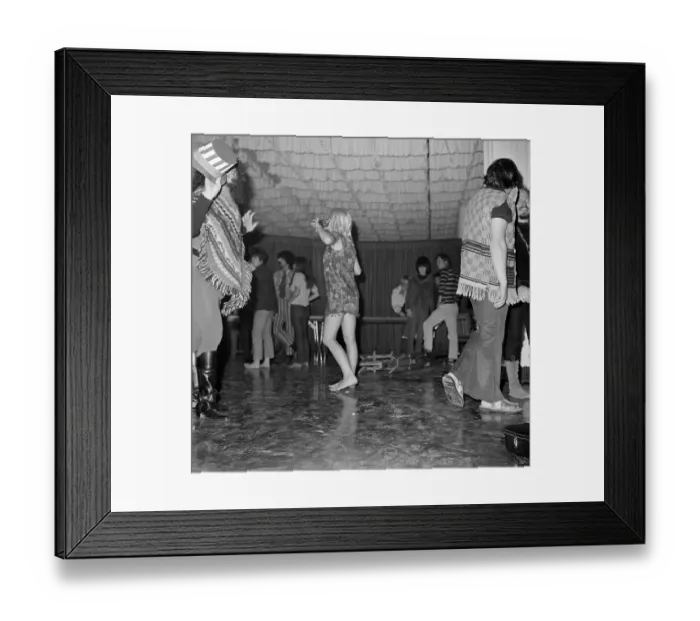 Framed Print : Frank Zappa at Whisky A Go Go Framed Print : Frank Zappa at Whisky A Go Go