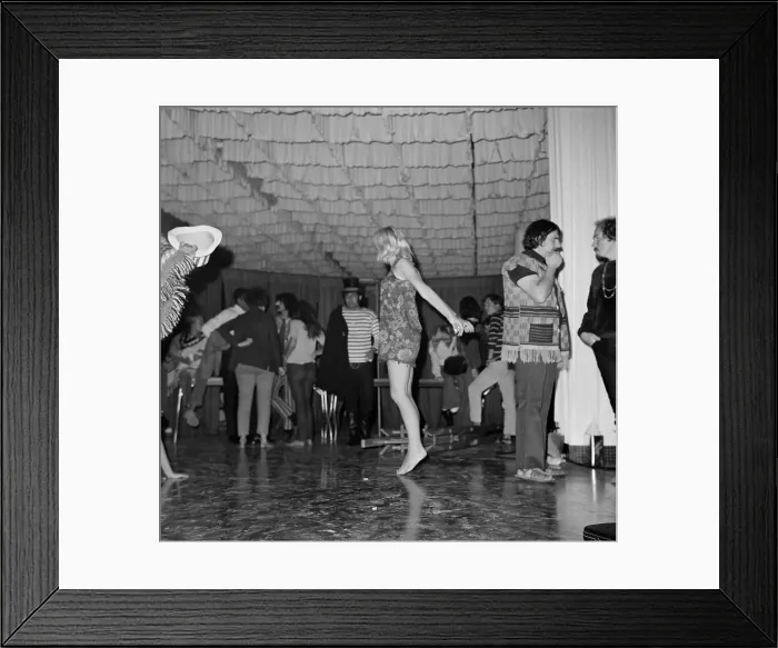 Framed Print : Frank Zappa at Whisky A Go Go Framed Print : Frank Zappa at Whisky A Go Go