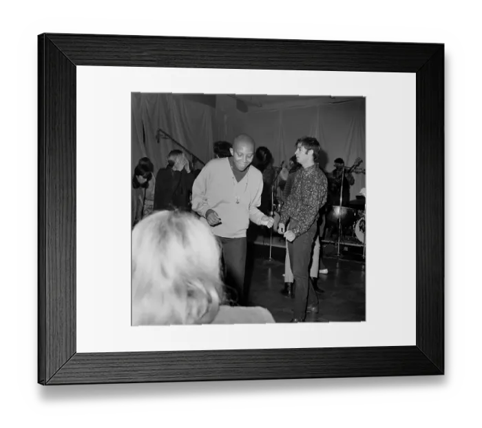 Framed Print : Frank Zappa at Whisky A Go Go Framed Print : Frank Zappa at Whisky A Go Go