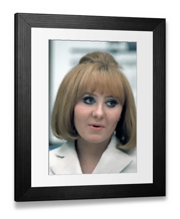 Framed Print : Photo of Lulu Framed Print : Photo of Lulu