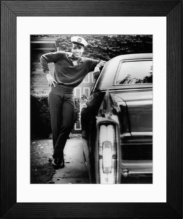 Framed Print : Captain R&B Singer Framed Print : Captain R&B Singer