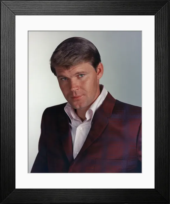 Framed Print : Glen Campbell Framed Print : Glen Campbell