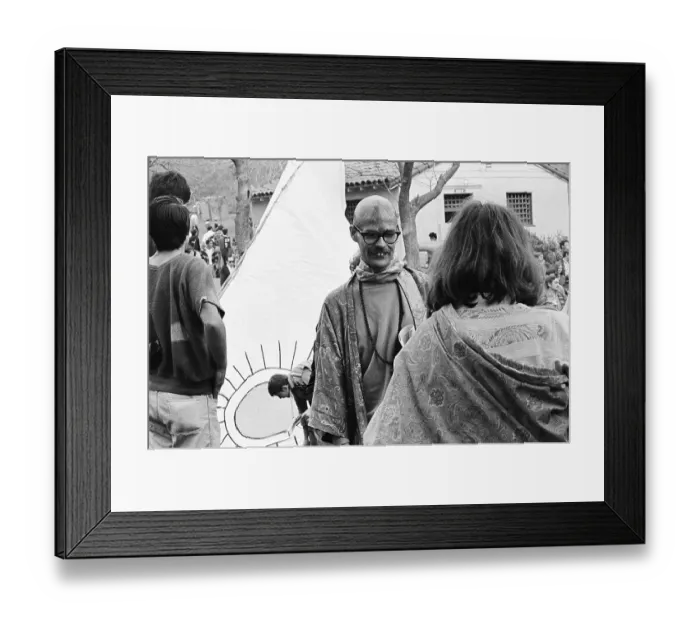 Framed Print : Easter Sunday Love-In