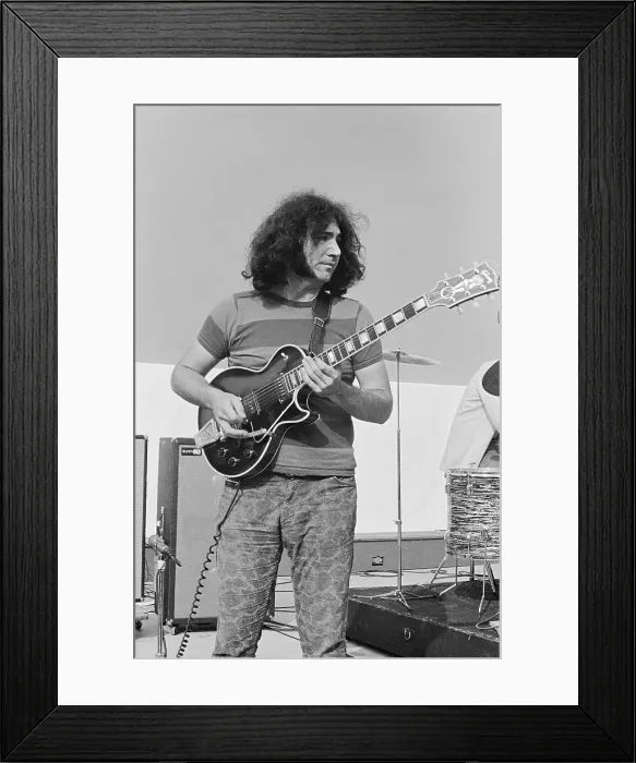 Framed Print : Jerry Garcia At The Bowl Framed Print : Jerry Garcia At The Bowl