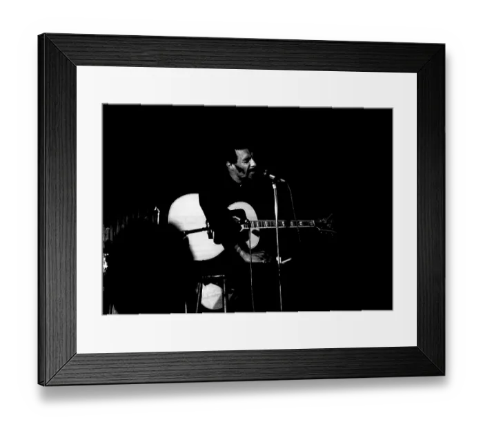 Framed Print : Richie Havens At The Cafe Au Go Go Framed Print : Richie Havens At The Cafe Au Go Go