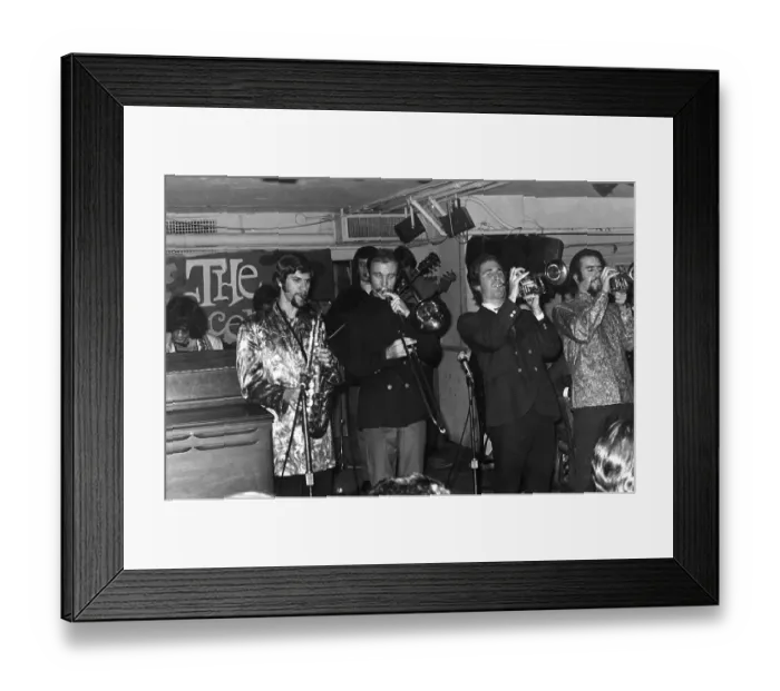 Framed Print : Blood Sweat And Tears Performing In NY Framed Print : Blood Sweat And Tears Performing In NY