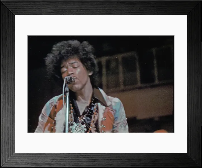 Framed Print : Jimi Hendrix Performs