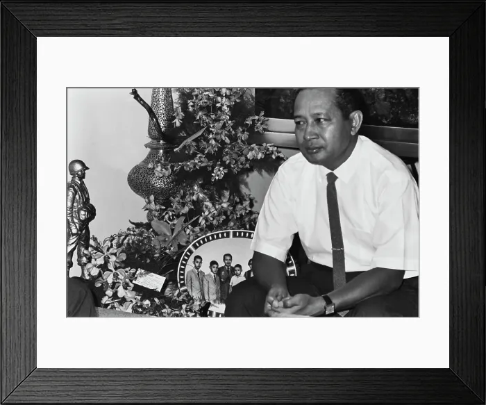 Framed Print : Suharto, President of Indonesia Framed Print : Suharto, President of Indonesia