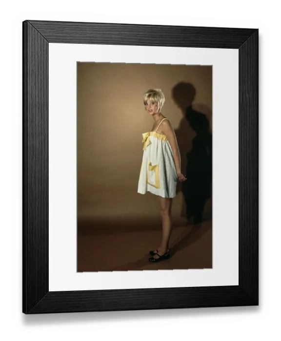 Framed Print : Goldie Hawn, American Actress Framed Print : Goldie Hawn, American Actress