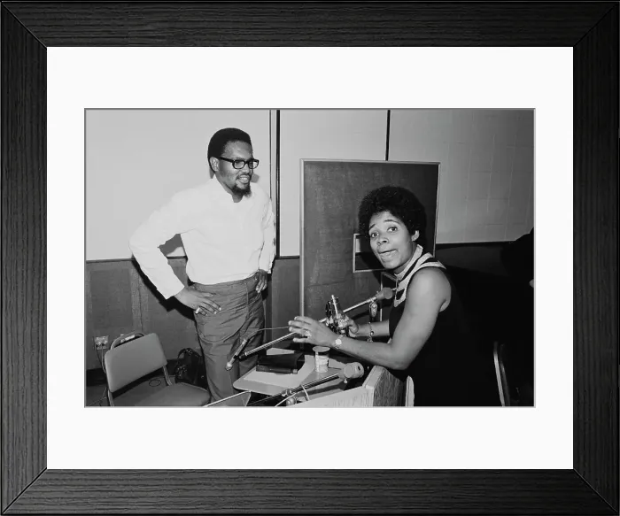 Framed Print : Al Bell And Carla Thomas Framed Print : Al Bell And Carla Thomas