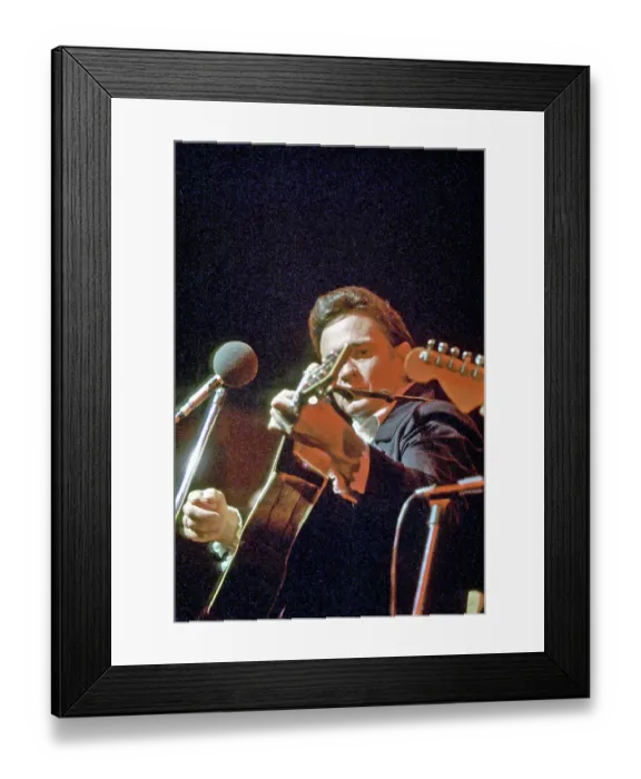 Framed Print : Johnny Cash At The Newport Folk Festival Framed Print : Johnny Cash At The Newport Folk Festival