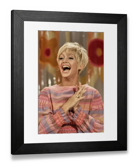 Framed Print : Goldie Hawn in Rowan & Martin's Laugh-In Framed Print : Goldie Hawn in Rowan & Martin's Laugh-In