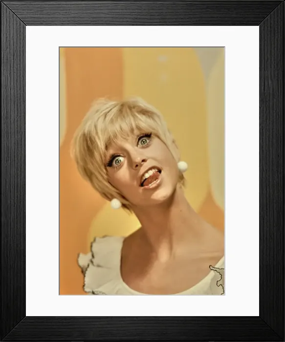 Framed Print : Goldie Hawn, American Actress Framed Print : Goldie Hawn, American Actress