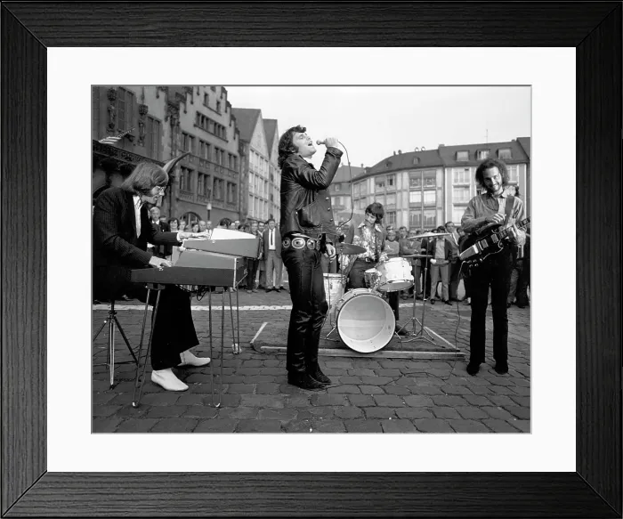 Framed Print : The Doors In Frankfurt Framed Print : The Doors In Frankfurt