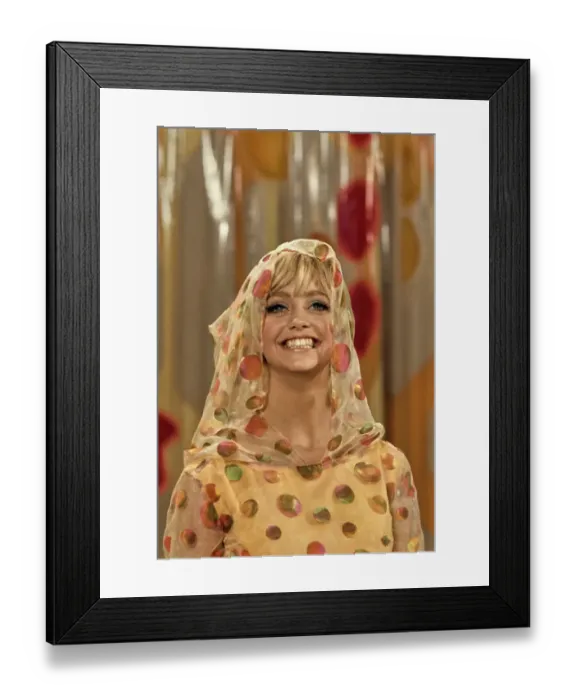 Framed Print : Goldie Hawn in Rowan & Martin's Laugh-In Framed Print : Goldie Hawn in Rowan & Martin's Laugh-In