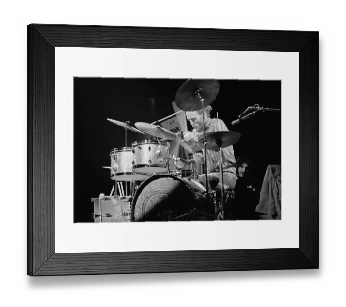 Framed Print : Cream In New York Framed Print : Cream In New York