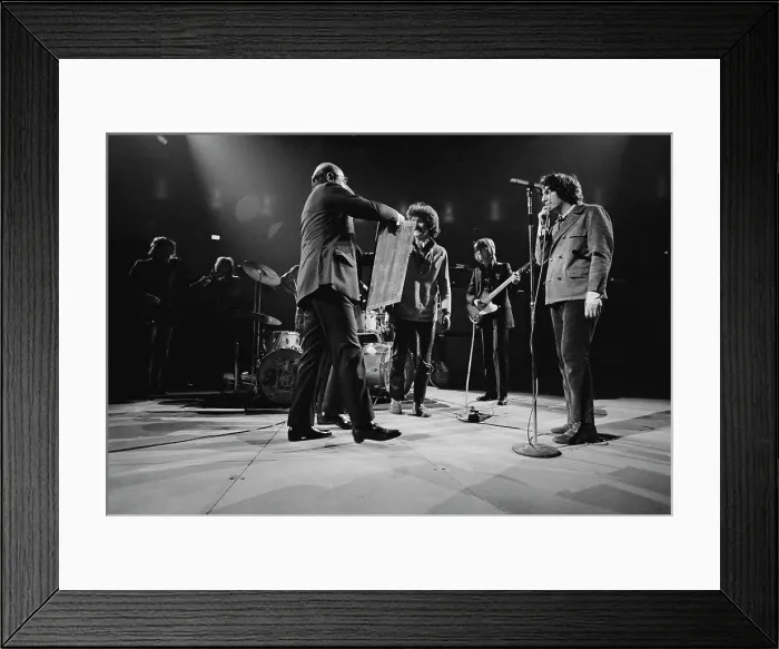 Framed Print : Cream In New York Framed Print : Cream In New York