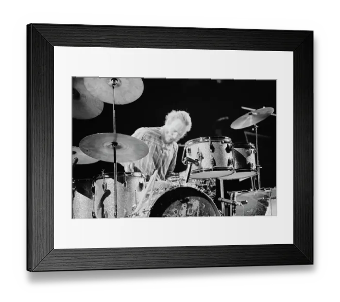 Framed Print : Cream In New York Framed Print : Cream In New York