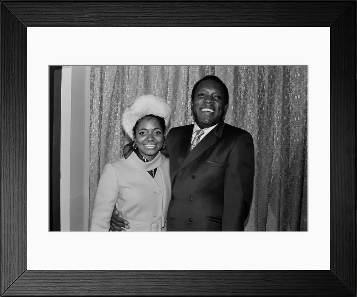 Framed Print : Carla Thomas And King Curtis