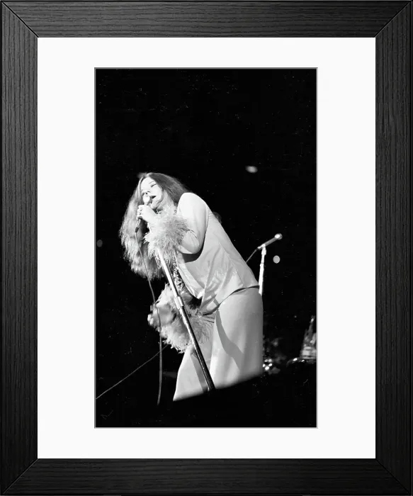 Framed Print : Photo of Janis Joplin Framed Print : Photo of Janis Joplin
