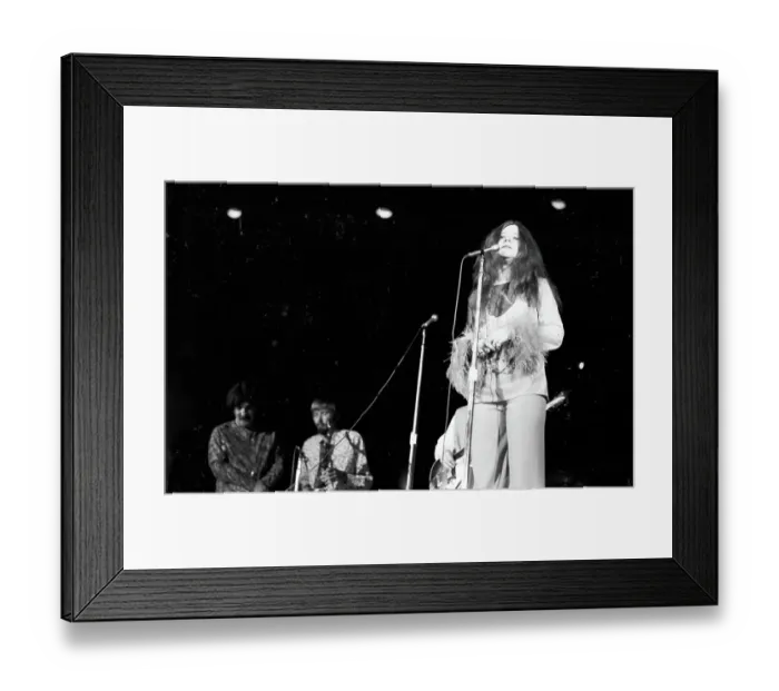 Framed Print : Photo of Janis Joplin Framed Print : Photo of Janis Joplin