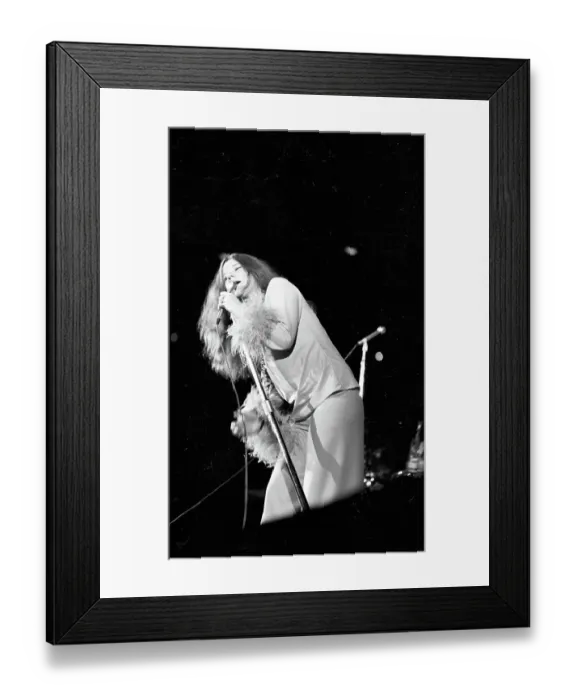 Framed Print : Photo of Janis Joplin Framed Print : Photo of Janis Joplin