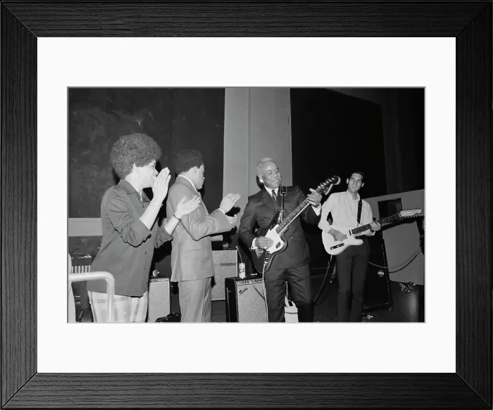 Framed Print : The Staple Singers Framed Print : The Staple Singers