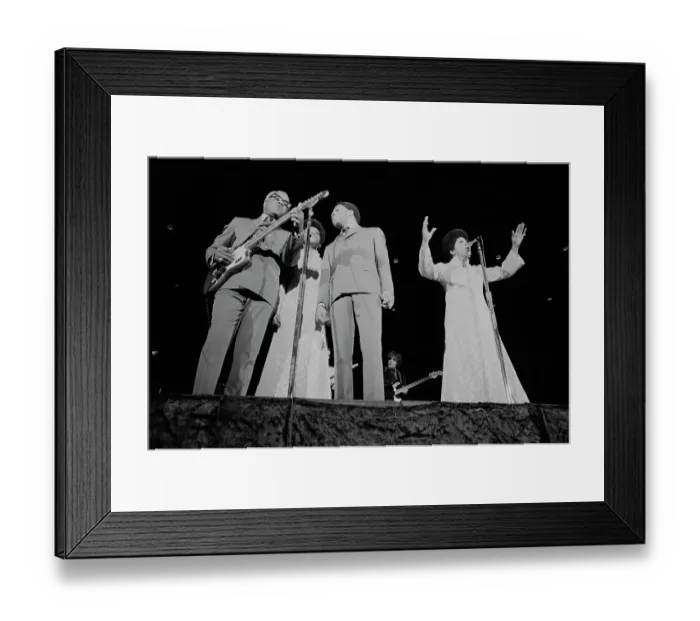Framed Print : Yuletide Thing