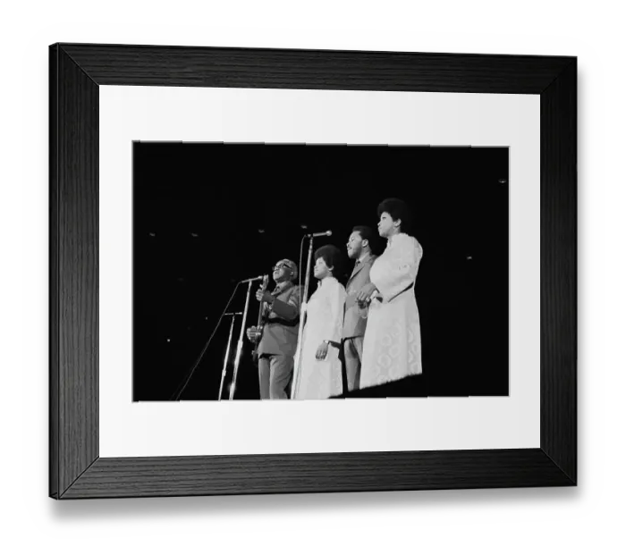 Framed Print : Yuletide Thing