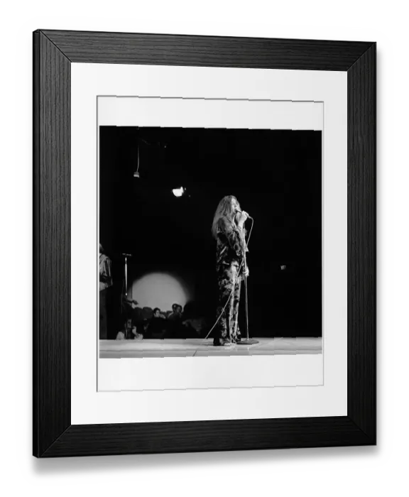 Framed Print : Photo of Janis Joplin Framed Print : Photo of Janis Joplin