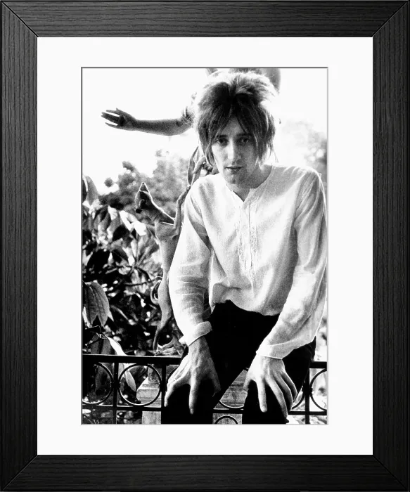 Framed Print : Portrait. CIRCA 1969: Rock singer Rod Stewart poses for a portrait in circa 1969 Framed Print : Portrait. CIRCA 1969: Rock singer Rod Stewart poses for a portrait in circa 1969