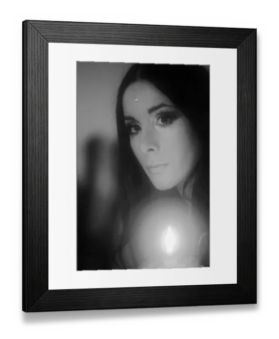 Framed Print : Lotti Golden Portrait Session Framed Print : Lotti Golden Portrait Session