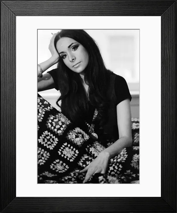 Framed Print : Lotti Golden Portrait Session