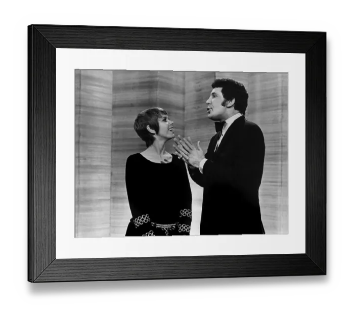 Framed Print : Tom Jones. LOS ANGELES - APRIL 4: Welsh singer Tom Jones Framed Print : Tom Jones. LOS ANGELES - APRIL 4: Welsh singer Tom Jones