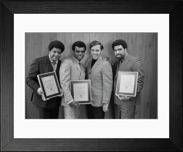 Framed Print : Neil Bogart With The Isley Brothers Framed Print : Neil Bogart With The Isley Brothers